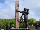 К чему приведут баталии вокруг Монумента Славы во Львове