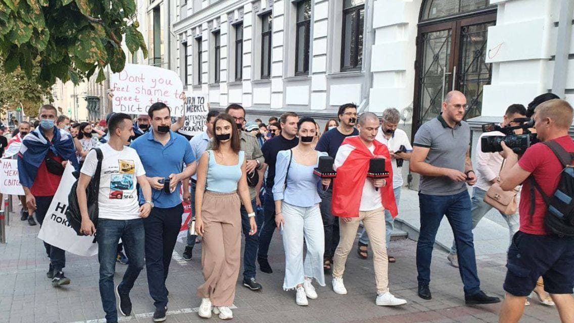 Протест журналистов в Киеве, фото 1