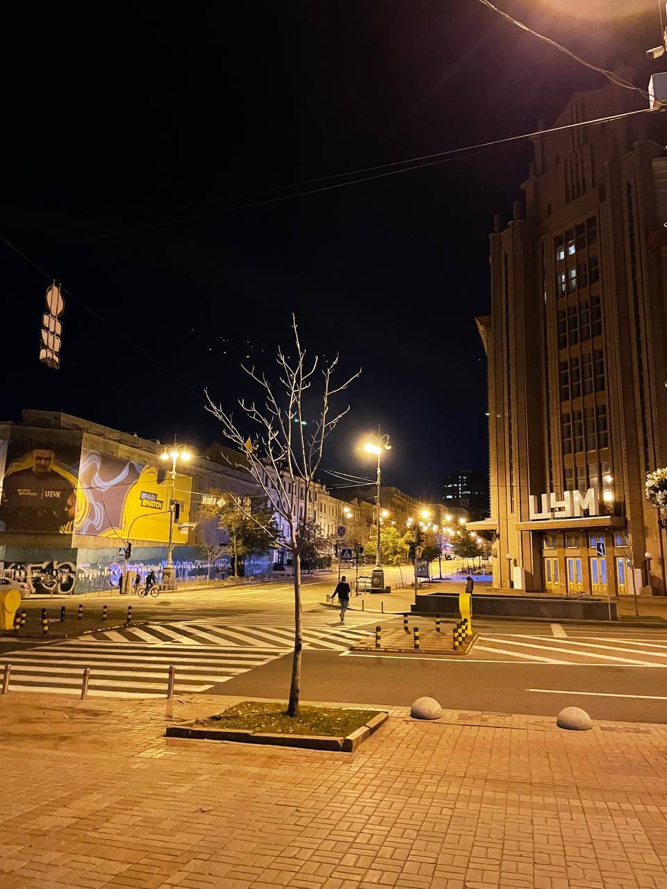 Пустые улицы столицы, фото 1