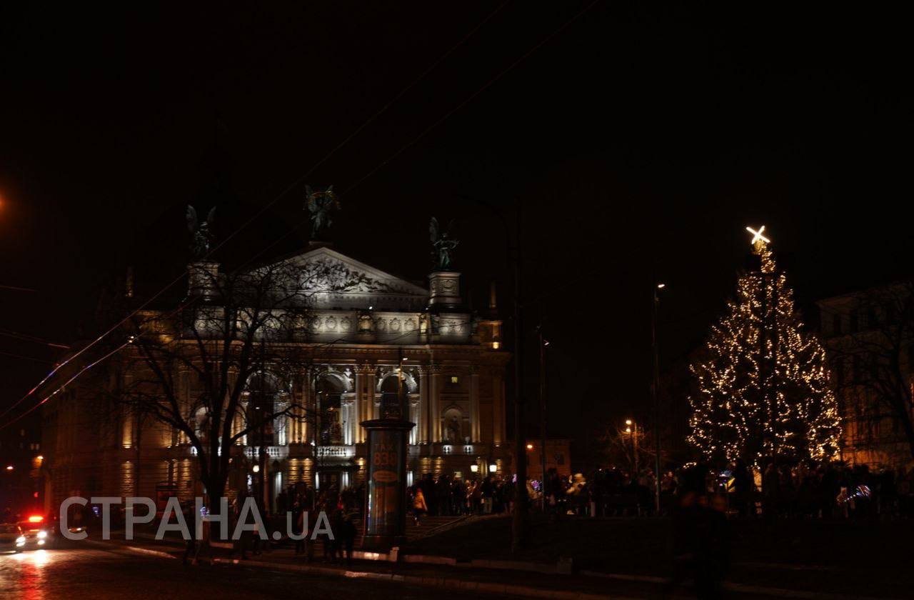 Во Львове празднуют Рождество