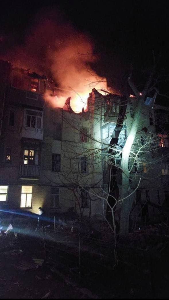 В Харькове прилет по жилому дому