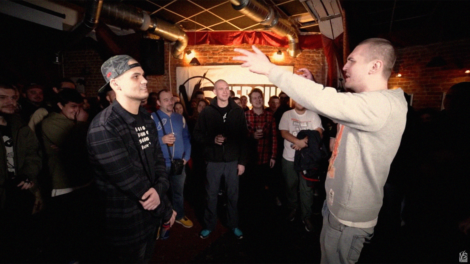 Энди Картрайт во время баттла с ATL, 2013 год, фото versusbattleru/YouTube.com