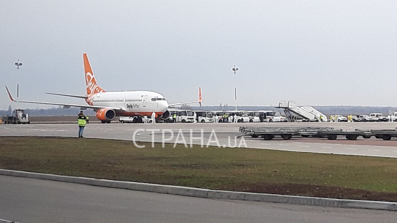 самолет в Борисполе