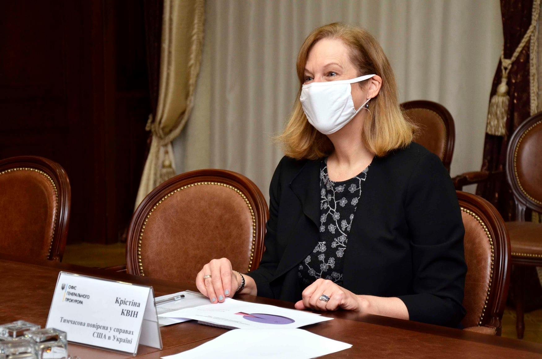 Временно поверенная в делах США Кристина Квин. Фото: facebook.com/ pgo.gov.ua