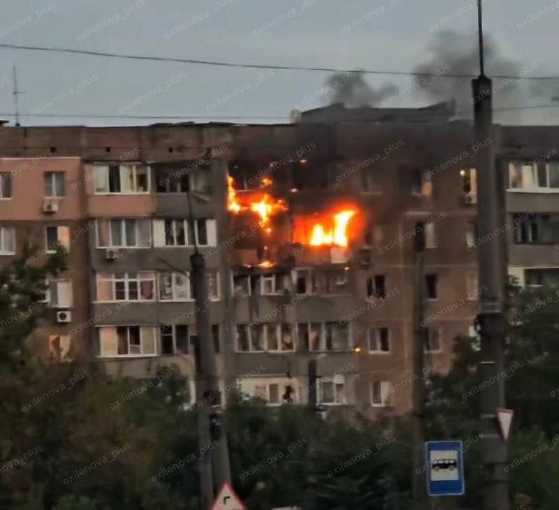 Фото горящей многоэтажки в Макеевке. Источник - Телеграм